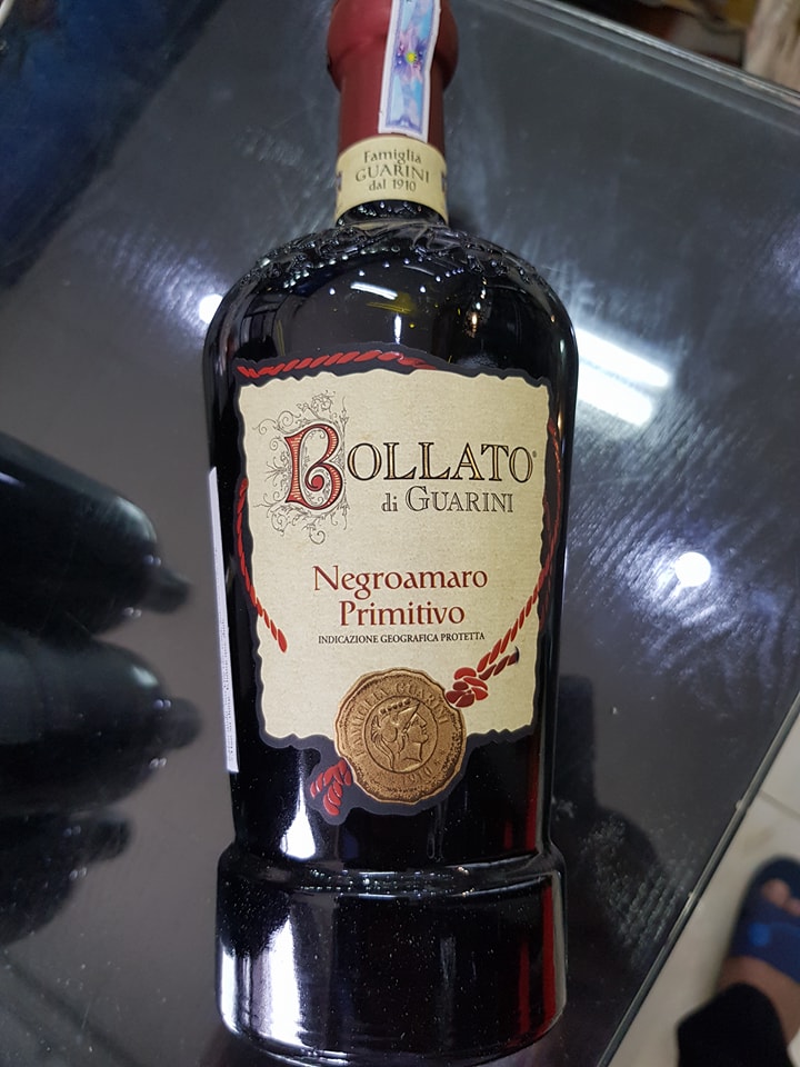 Vang ý Bollato Guarini Negroamaro Primitivo